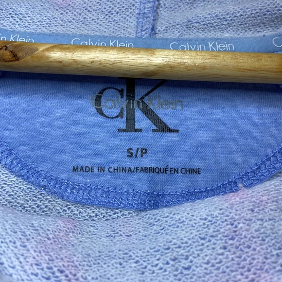 Calvin Klein sweater size MEDIUM - Picture 4 of 8